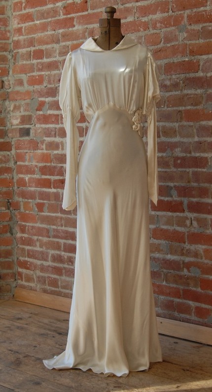 Vintage 1930s Wedding Gown For those looking to burn a hole in their pocket